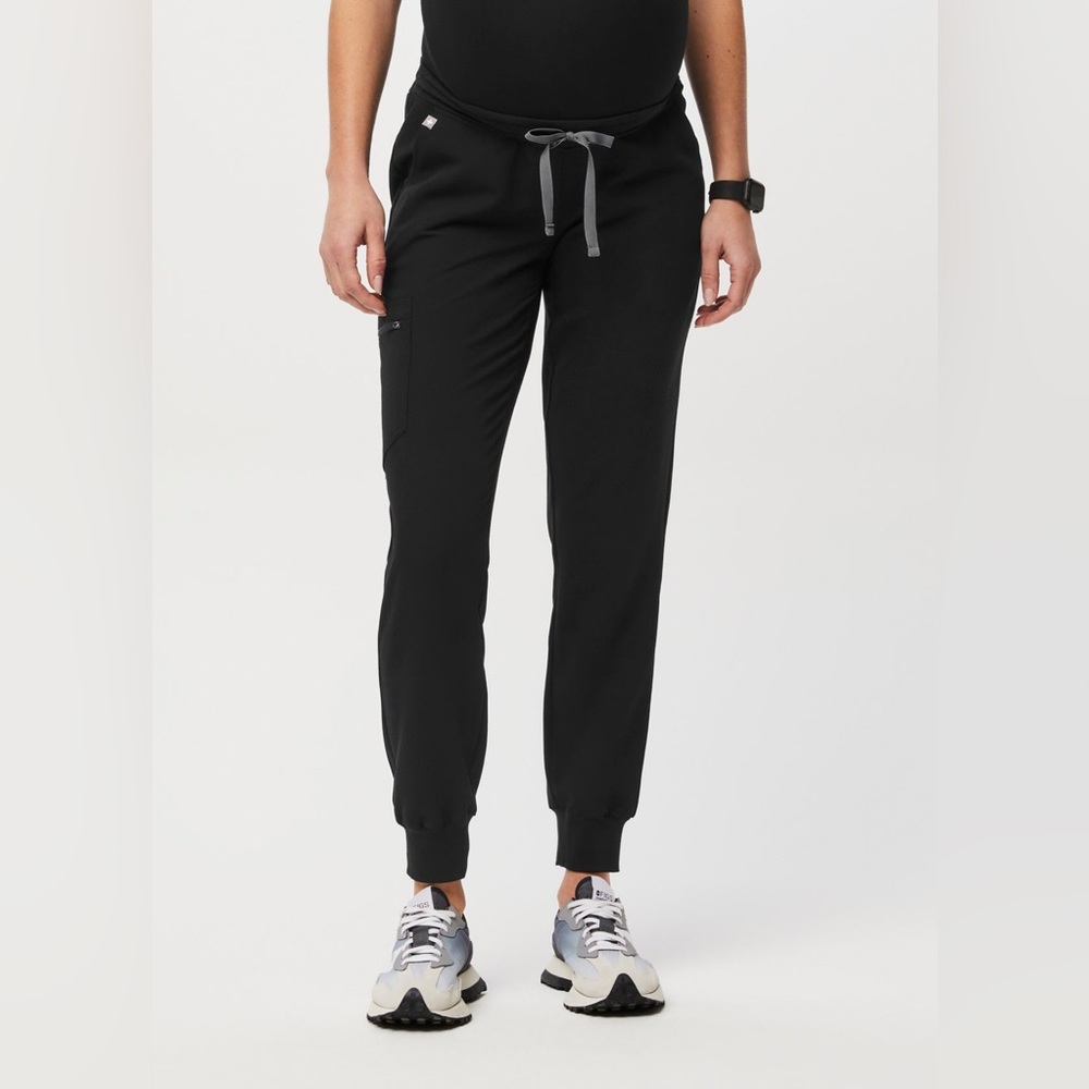 Figs Zamora Maternity Jogger Scrub Pants - black large tall
